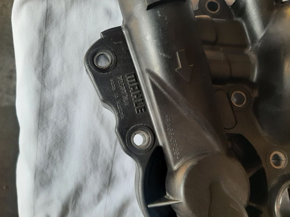 Корпус масляного фільтра 059115389Р на двигун 3.0 дизель..