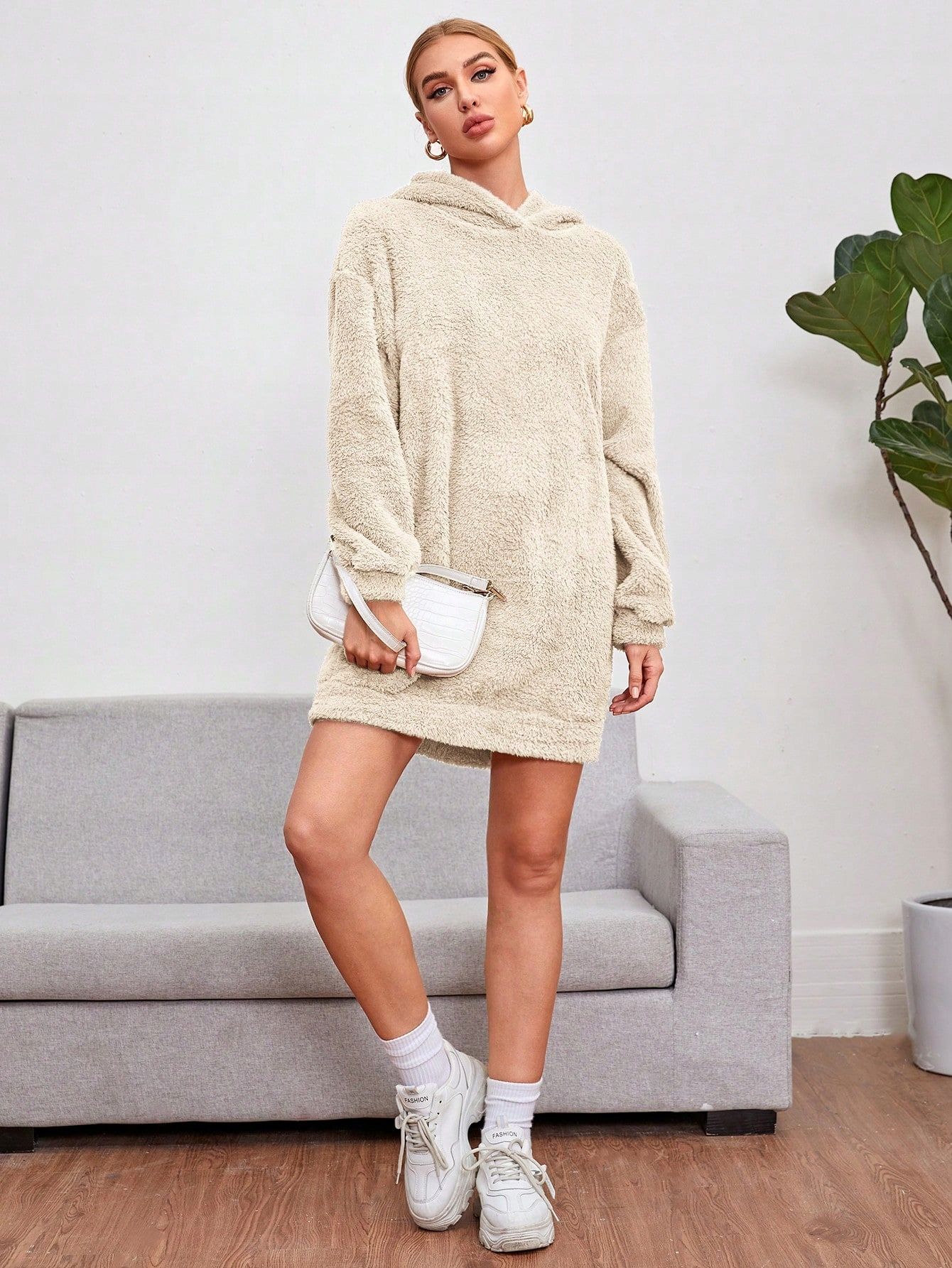 Sukienka Pluszowa Bluza Z Kapturem Beżowa Mini Casual Shein L 40
