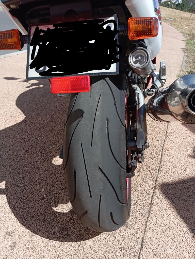 Suzuki GSXR 750 Icónica