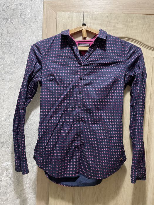 Сорочки жіночі Tommy Hilfiger та Gant