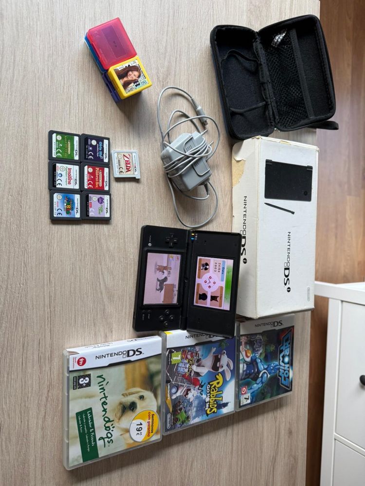 Nintendo DSI (Oferta Jogos)