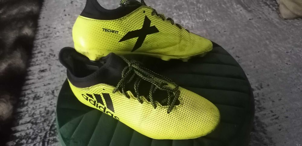 Lanki adidas techfit x