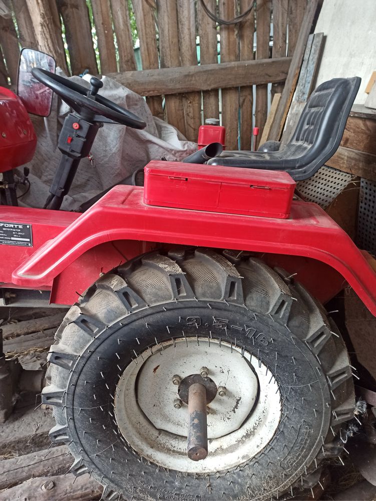Продам мототрактор FORTE MT-201LT