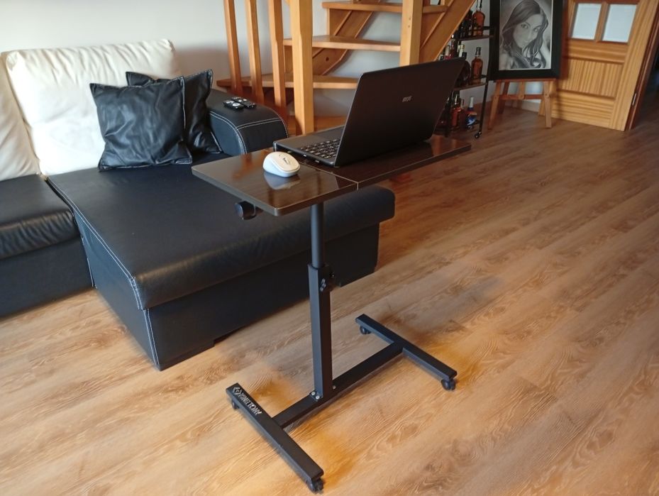 Mesa Tripé p/ computador portátil