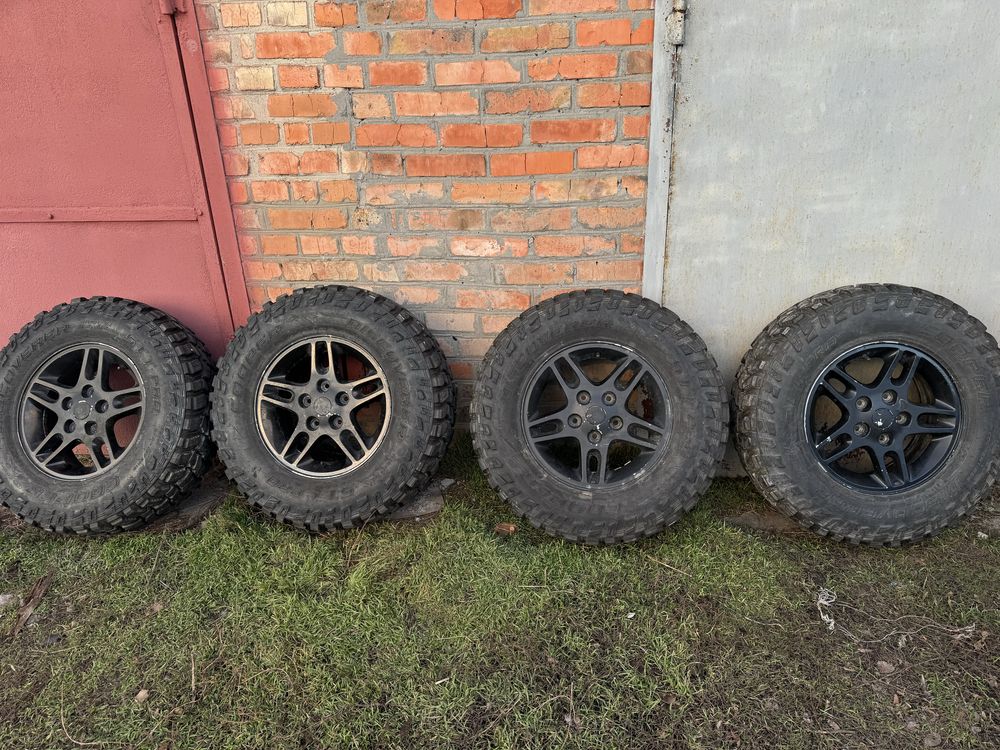 Колеса для бездоріжжя на Jeep Grand Cherokee