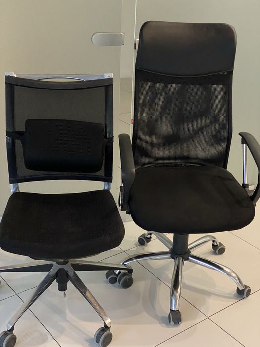 Продам офісні крісла