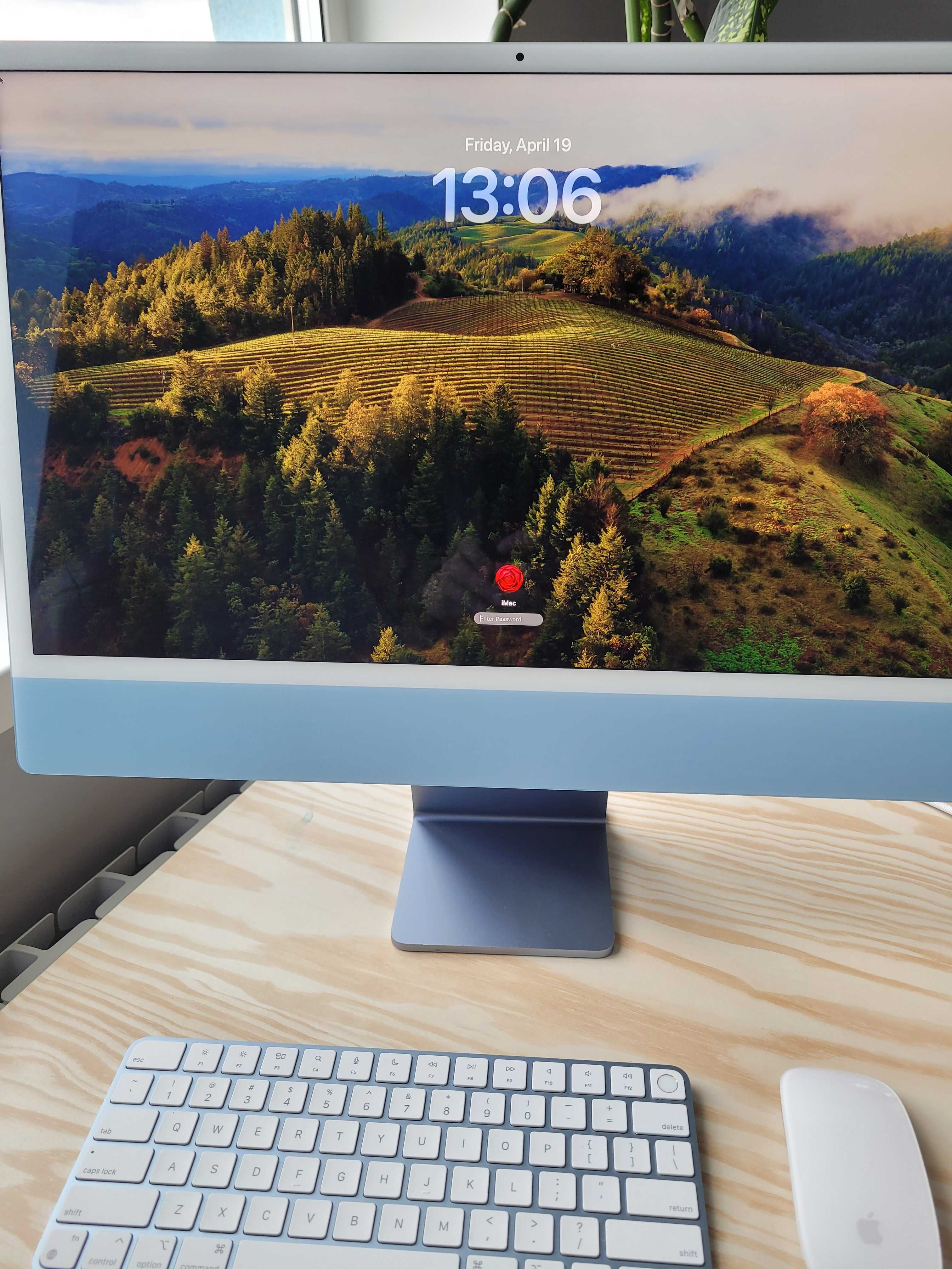 Apple iMac 24" Retina 4.5K A2438 M1 256GB Blue