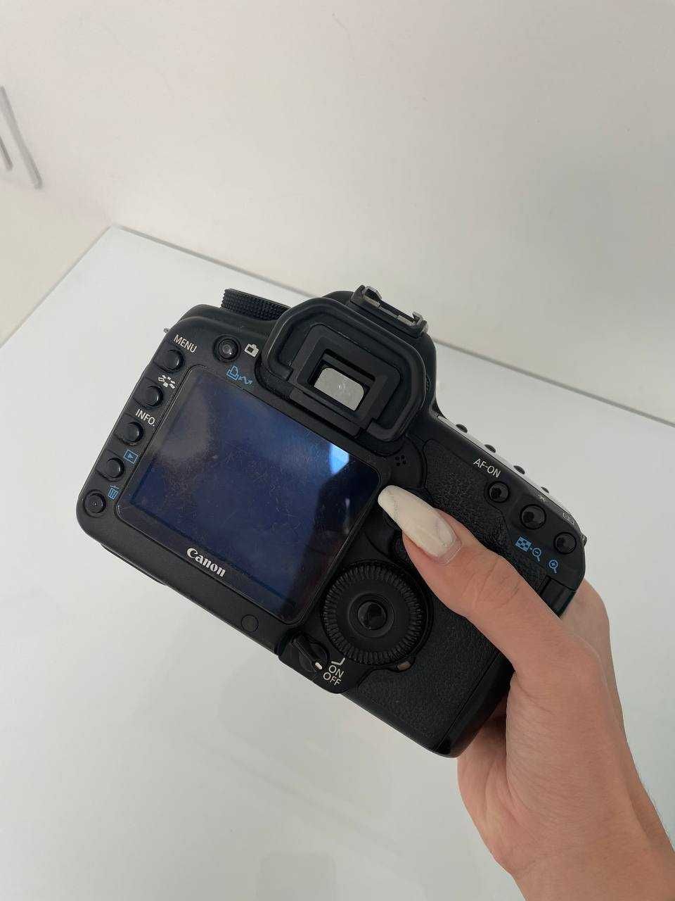 Canon 5D mark 2 body