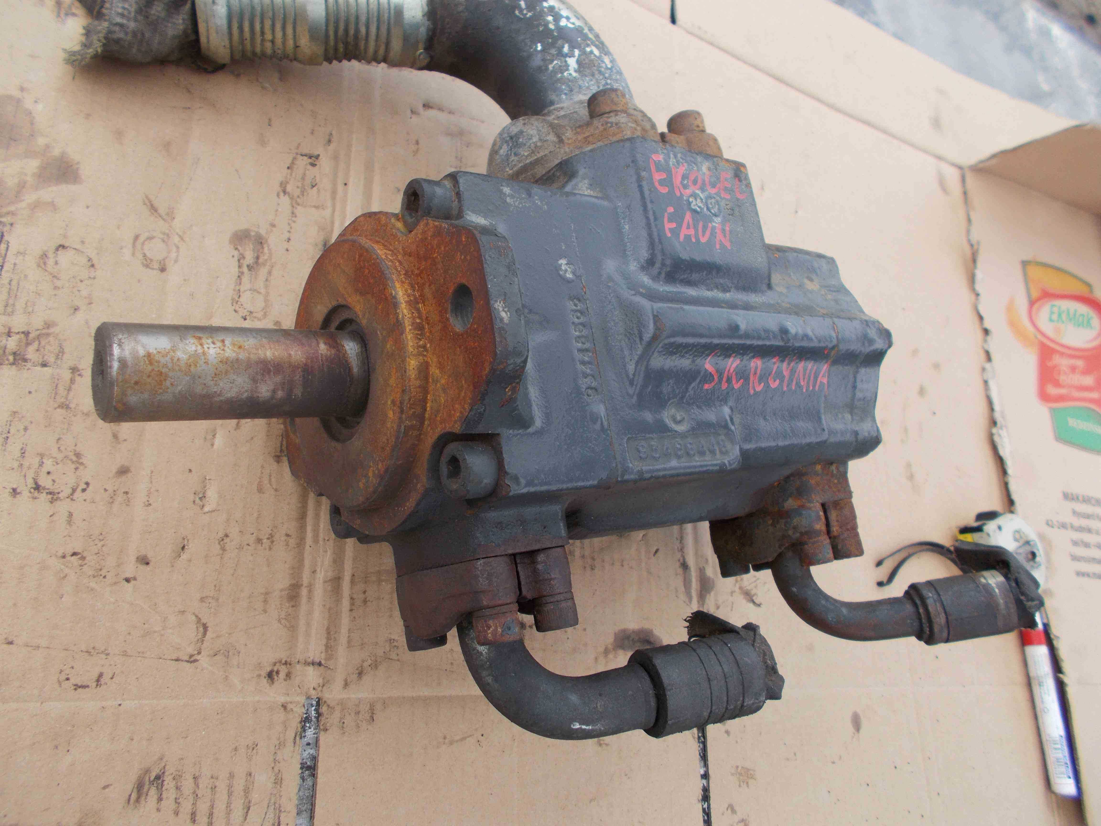 Pompa hydrauliczna dwa strumienie DENISON T6CCZ B25 B14 ŚMIECIARKA