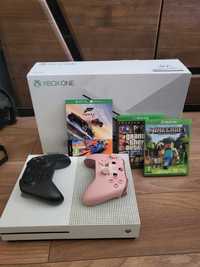 Xbox one S + 2 pady+ 3 gry