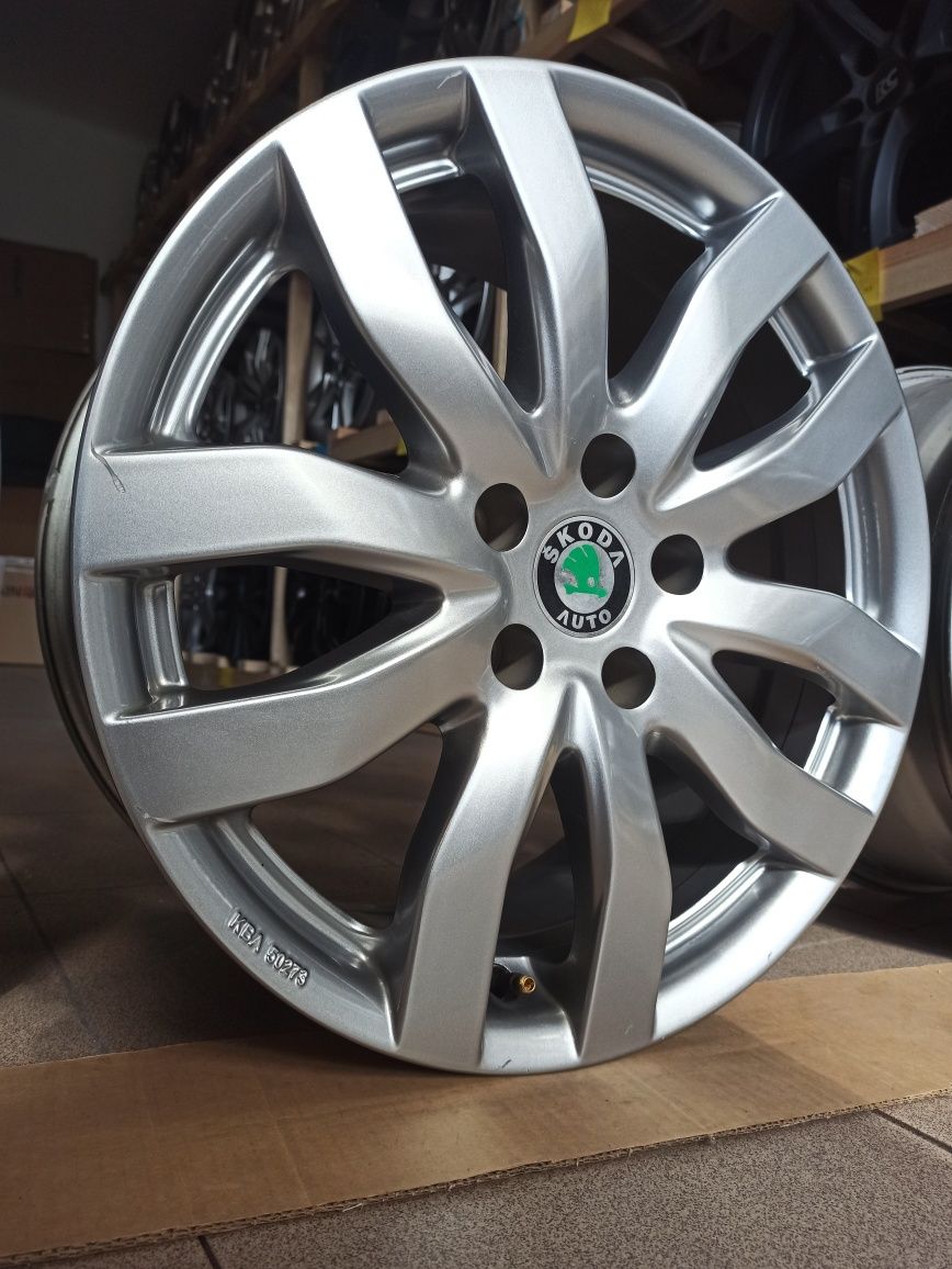 TSM Alufelgi 5x112 ET35 7,5jx17 Skoda Audi Seat Volkswagen Mercedes