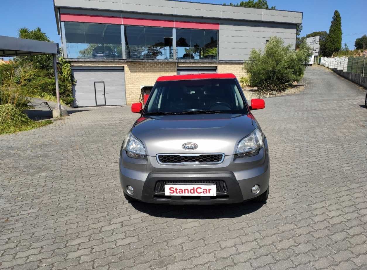 Kia Soul 1.6 CRDI Gasóleo 5 Lugares