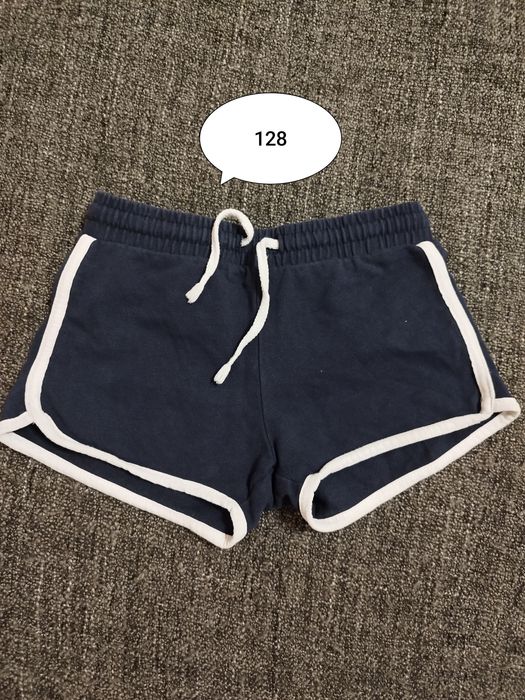 128 spodenki dziewczęce