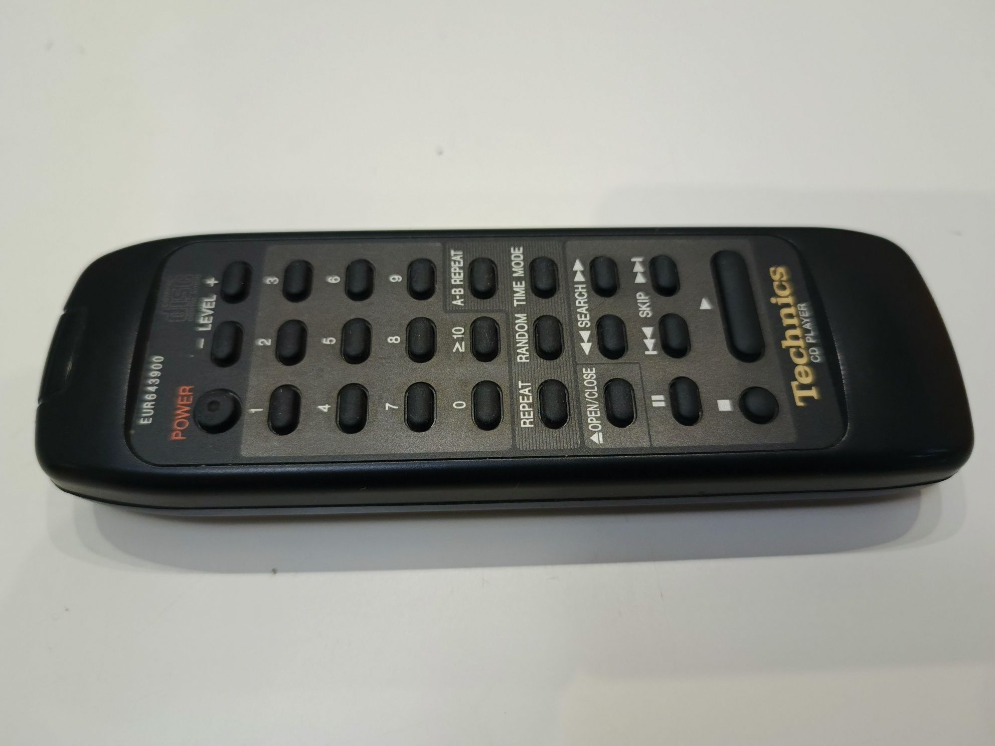 Technics EUR643900 pilot zdalnego sterowania do CD. Orginał.