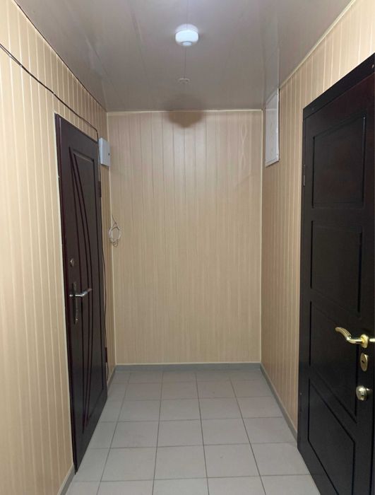 Оренда 2-3х кімнатної квартири Космонавтів від власника