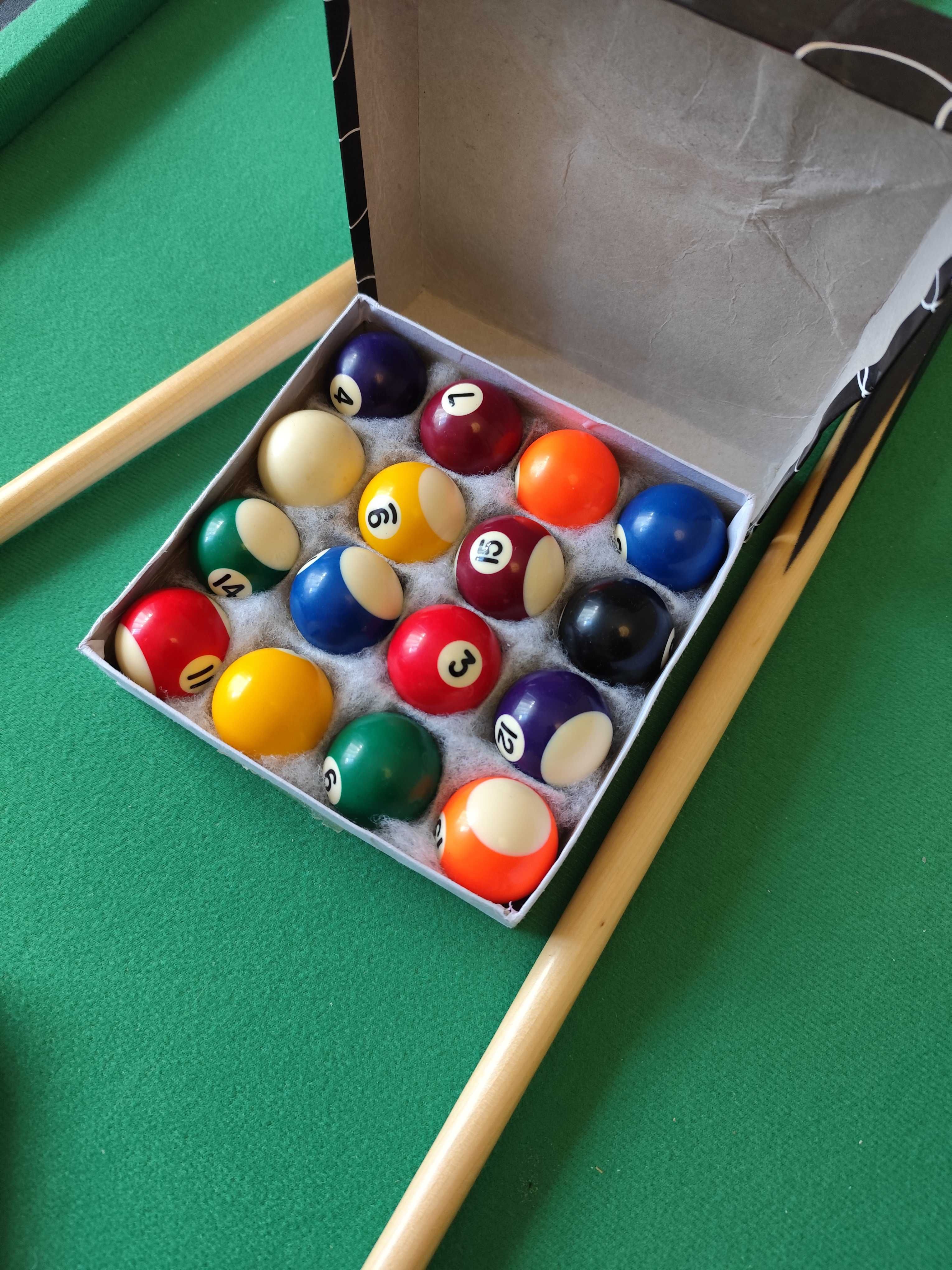 Mesa 4 em 1: Matraquilhos, Bilhar e Air Hockey e jogos tabuleiro