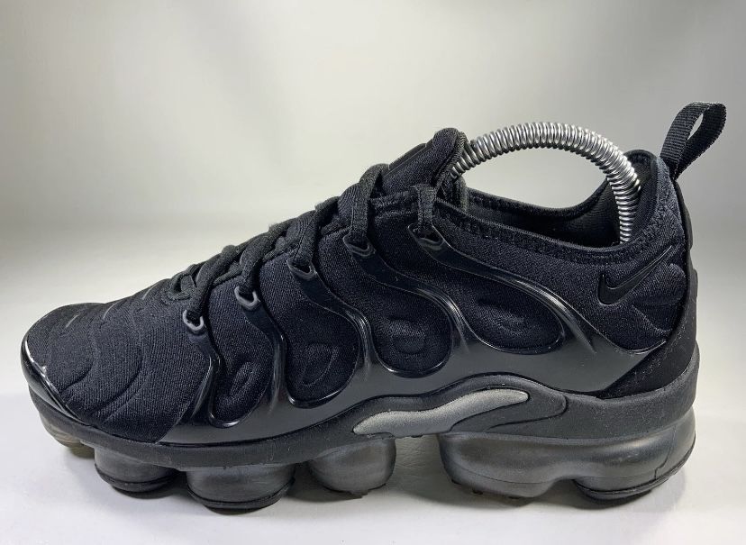Кроссовки Nike Air VaporMax Plus Оригинал Размер 40,5 - 26 см