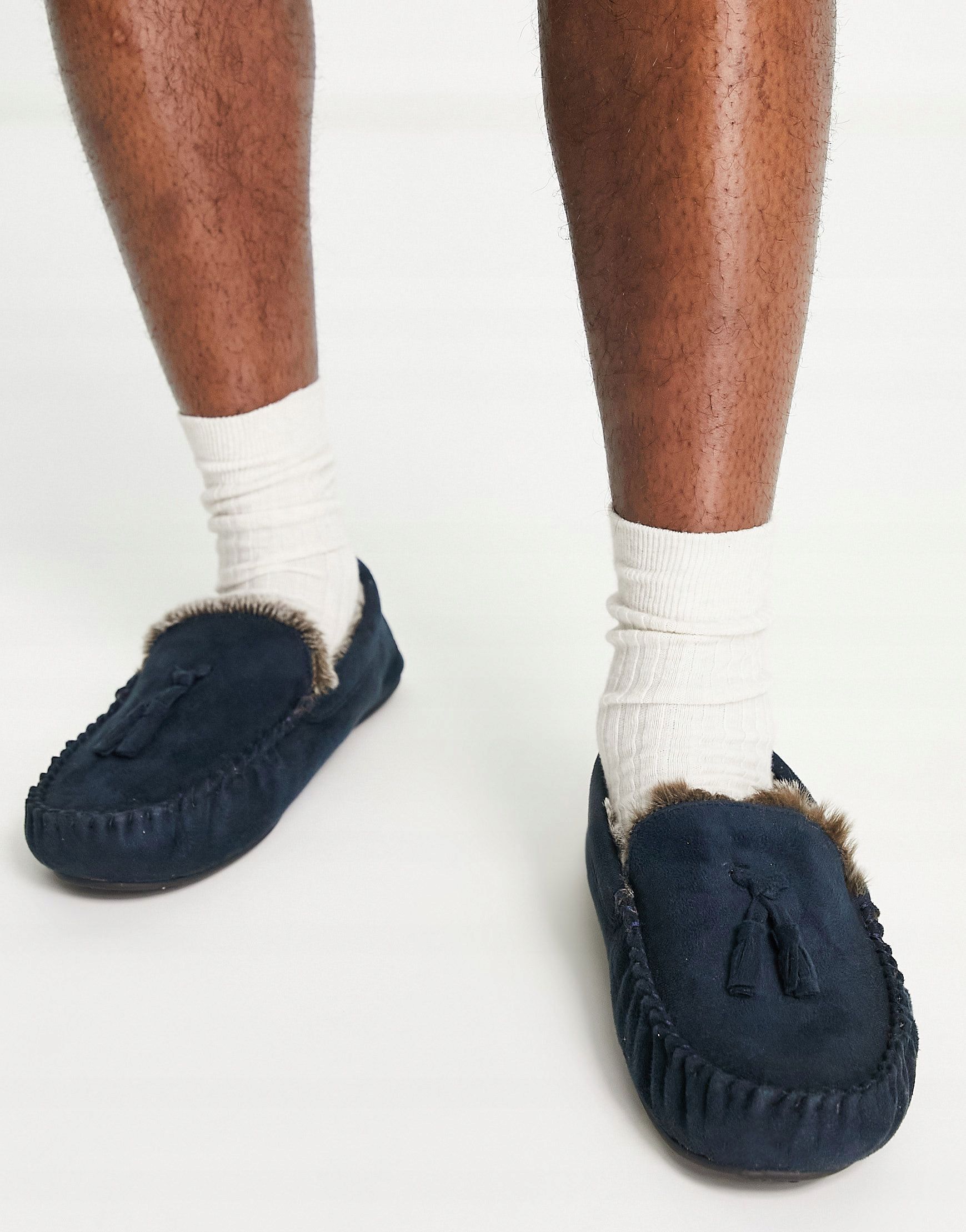 Asos Design 40,5 Granatowe Kapcie Z Futerkiem H13311