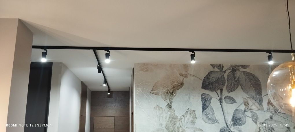 Elektryk HASBUD Instalacje  Elektryczne