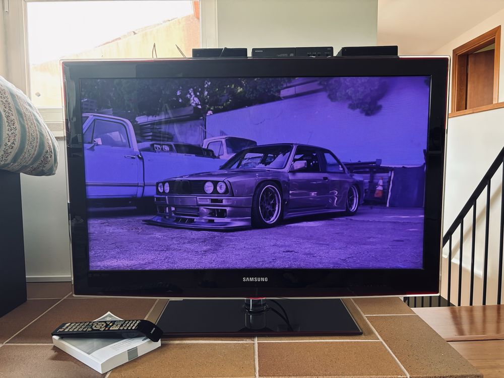 Tv Samsung 40” Como Nova