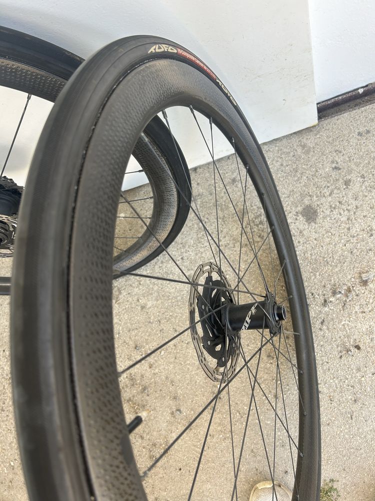 Rodas Zipp 303