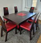 Mesa extensível com 6 cadeiras