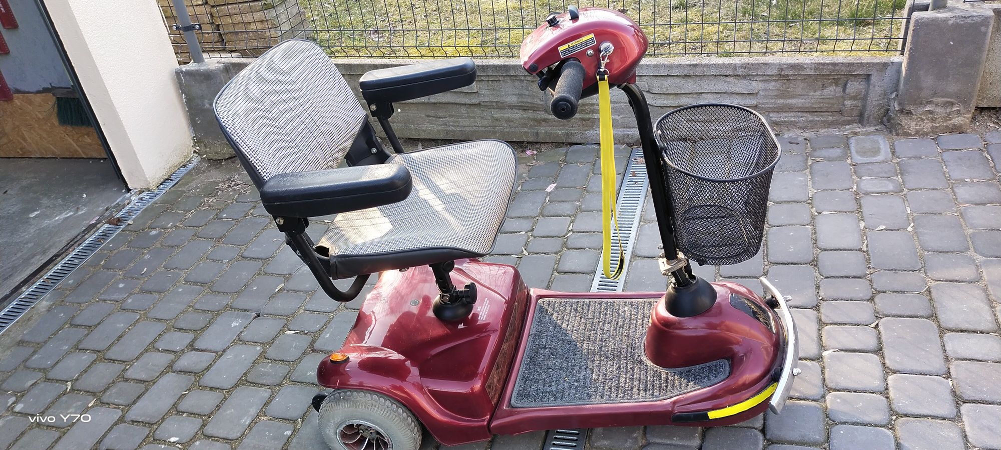 Skuter wózek inwalidzki dla seniora