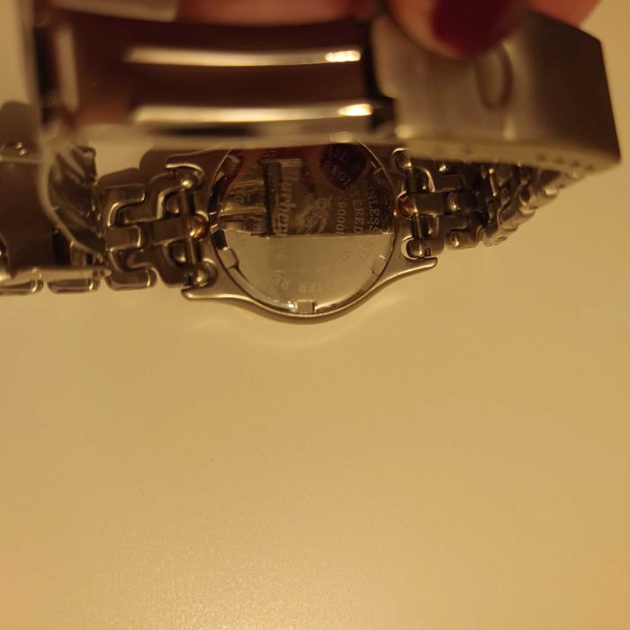 Relógio Senhora Burberry.