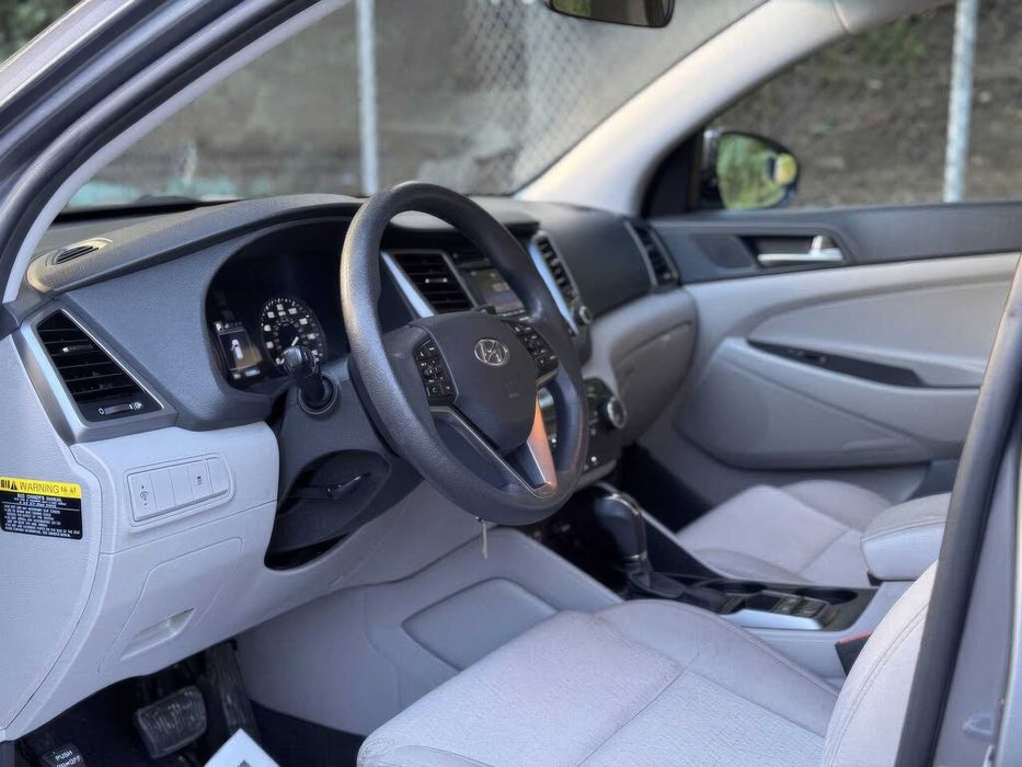 Hyundai Tucson SE AWD      2016