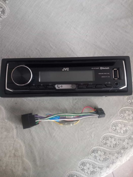autorrádio JVC 10,00€