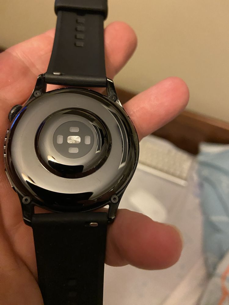 Huawei Watch 3. Caixa e acessórios