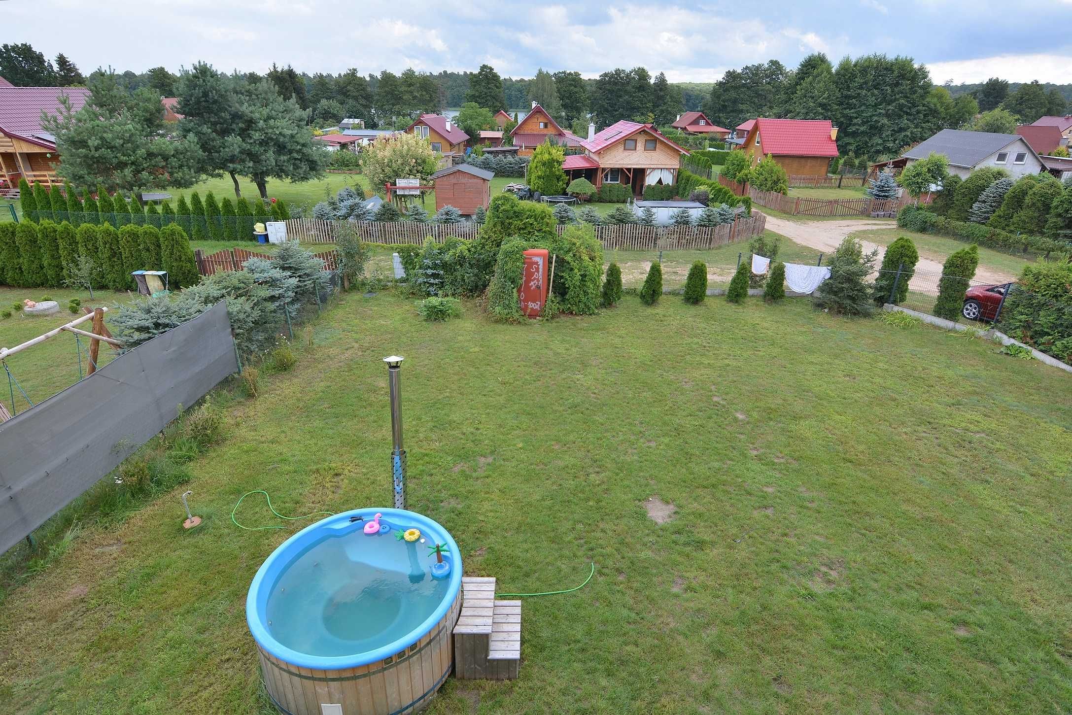 DOMEK LETNISKOWY nad jeziorem - MAJDANY MAŁE (Mazury) - 8 osób