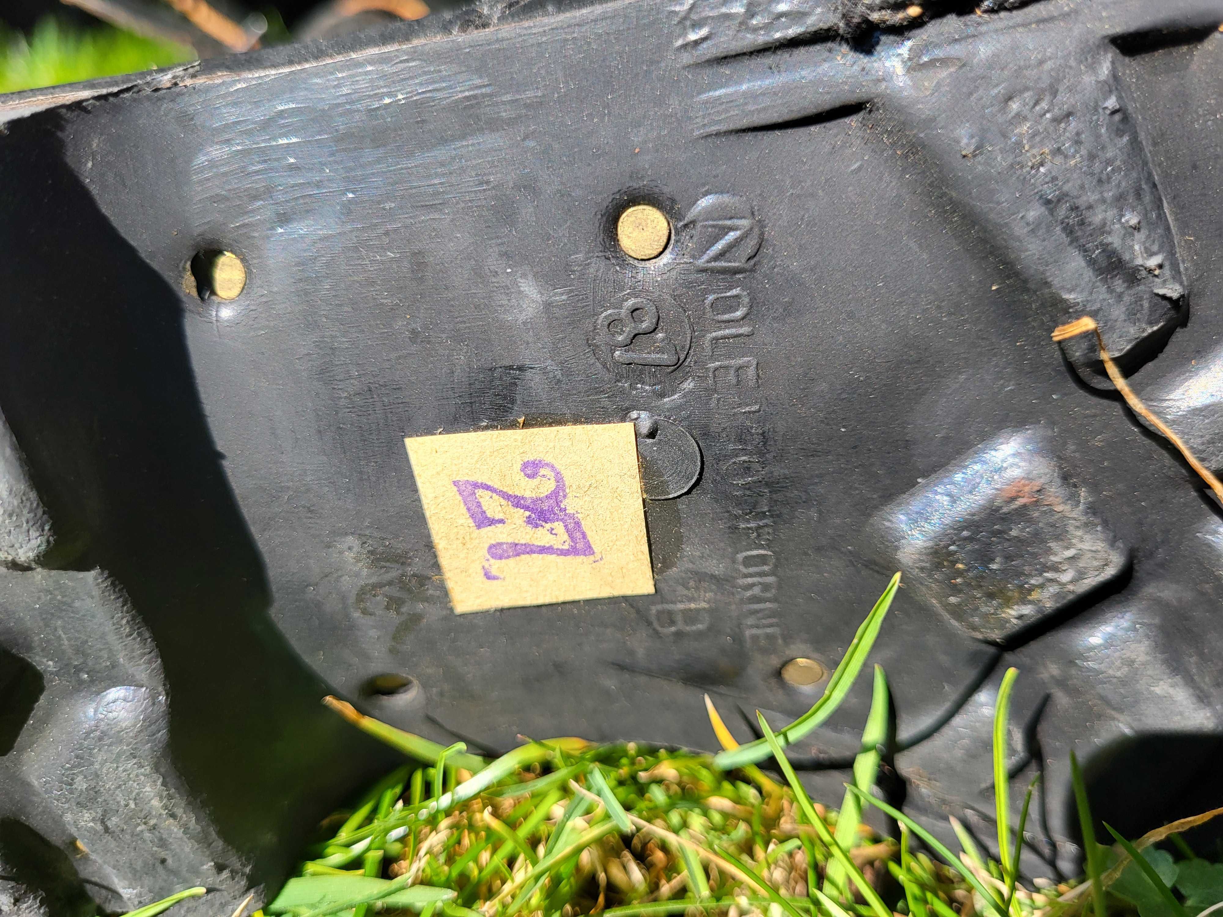 Buty policyjne/milicyjne/wojskowe skórzane 42 (rozm 27)
