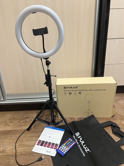 Кільцева USB RGBW LED лампа