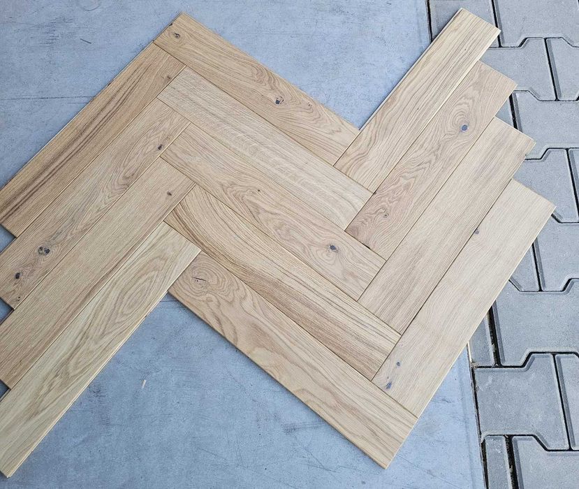 Jodełka klasyczna dębowa 11x100x500 (13 m2), 4faza, lakier