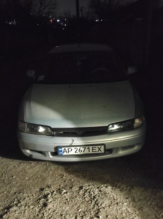 Автомобиль Mazda 626