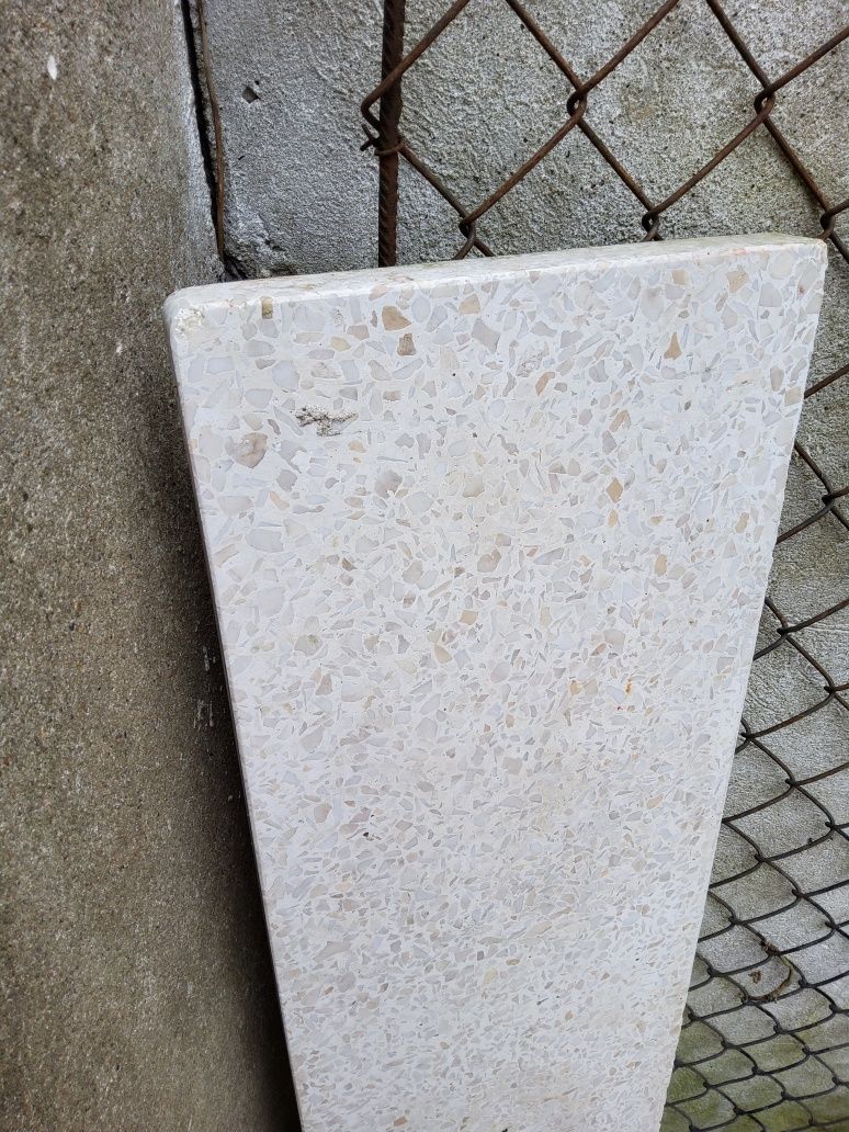 Parapet konklomerat 156 x 29,5 x 4 cm