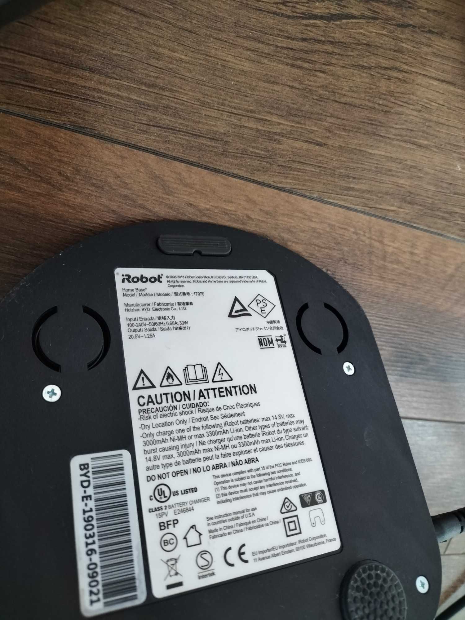 Odkurzacz sprzątający iRobot Roomba 604