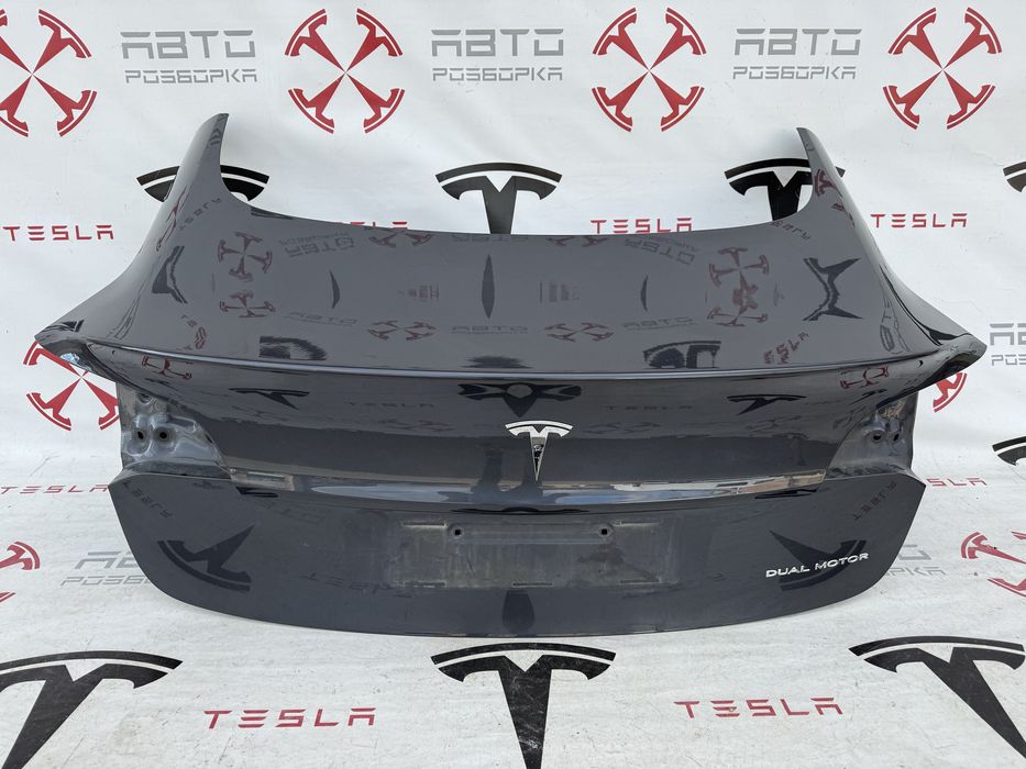 Кришка багажника Ляда тесла 3 tesla model 3 до рест 2018-2021