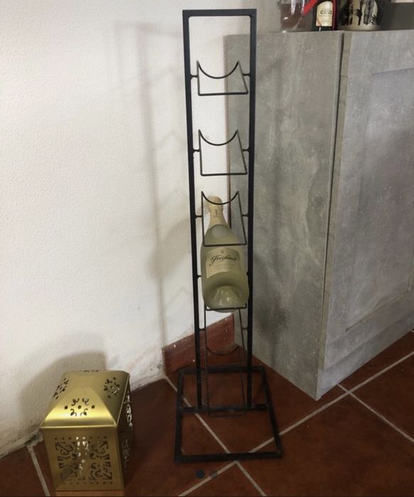 Suporte garrafas