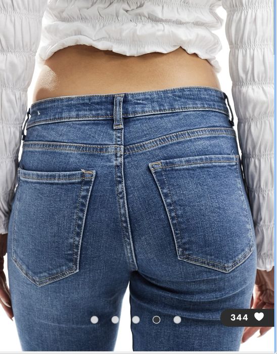 Джинси кльош Bershka.