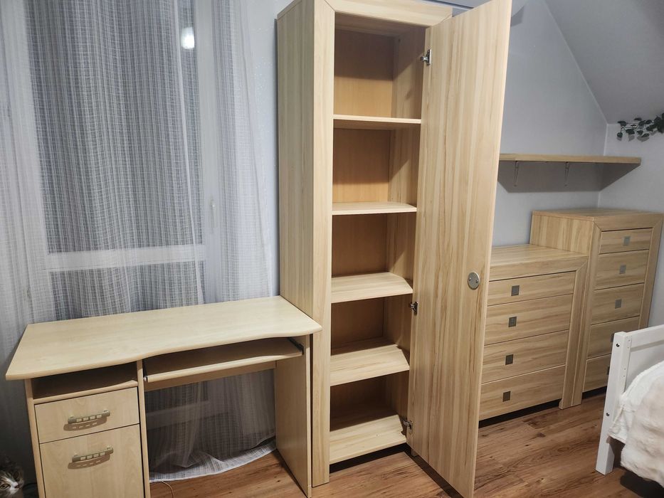 sprzedam meble młodzieżowe