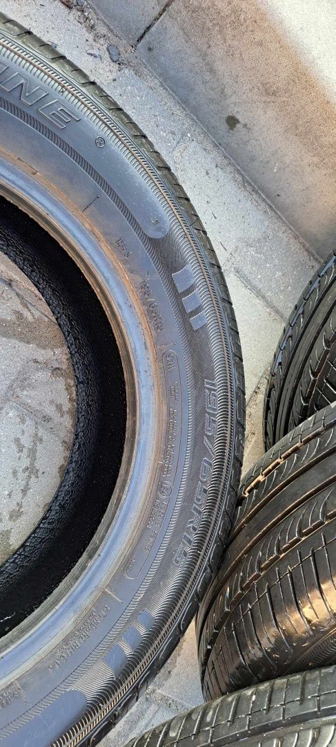 Komplet opon letnich 195/65 R15