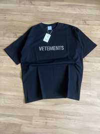 Футболка Vetements