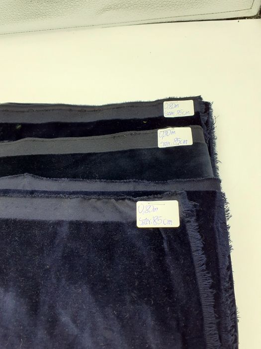 Aksamit granat zestaw 3 kuponów-2,40 m.