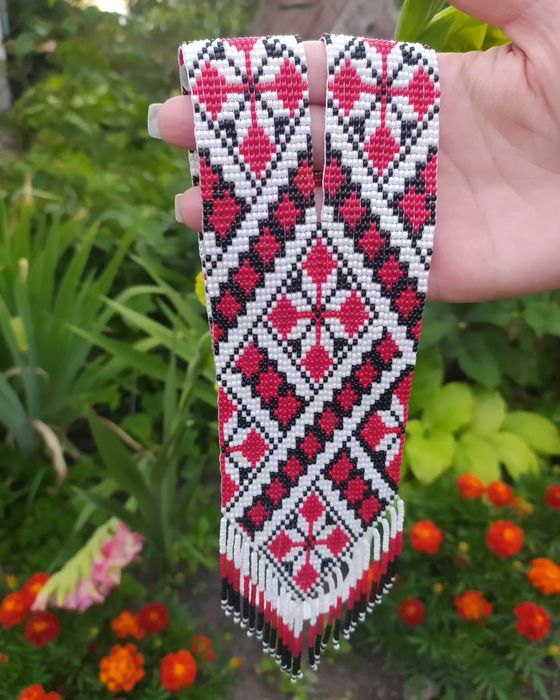 Гердан новий з бісеру