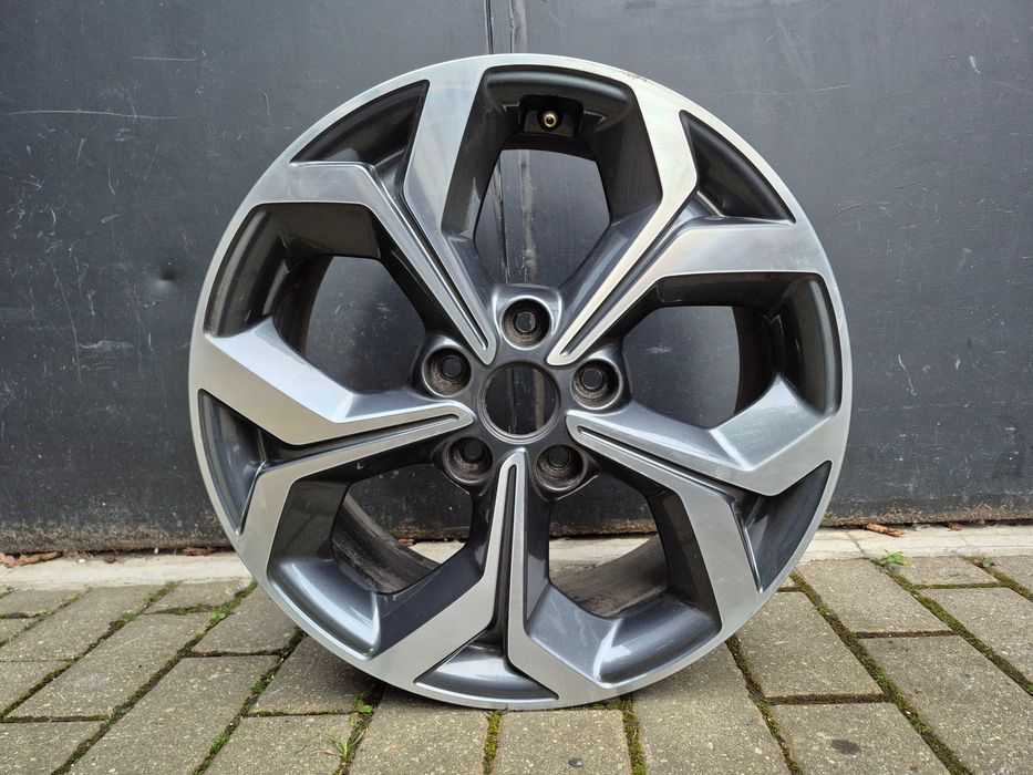 Kia Ceed III 18- Felga aluminiowa 7.0" x 17" 5x114.3 ET53 oryginalna