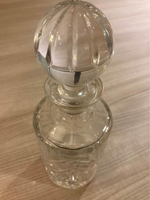 Garrafa de Cristal
