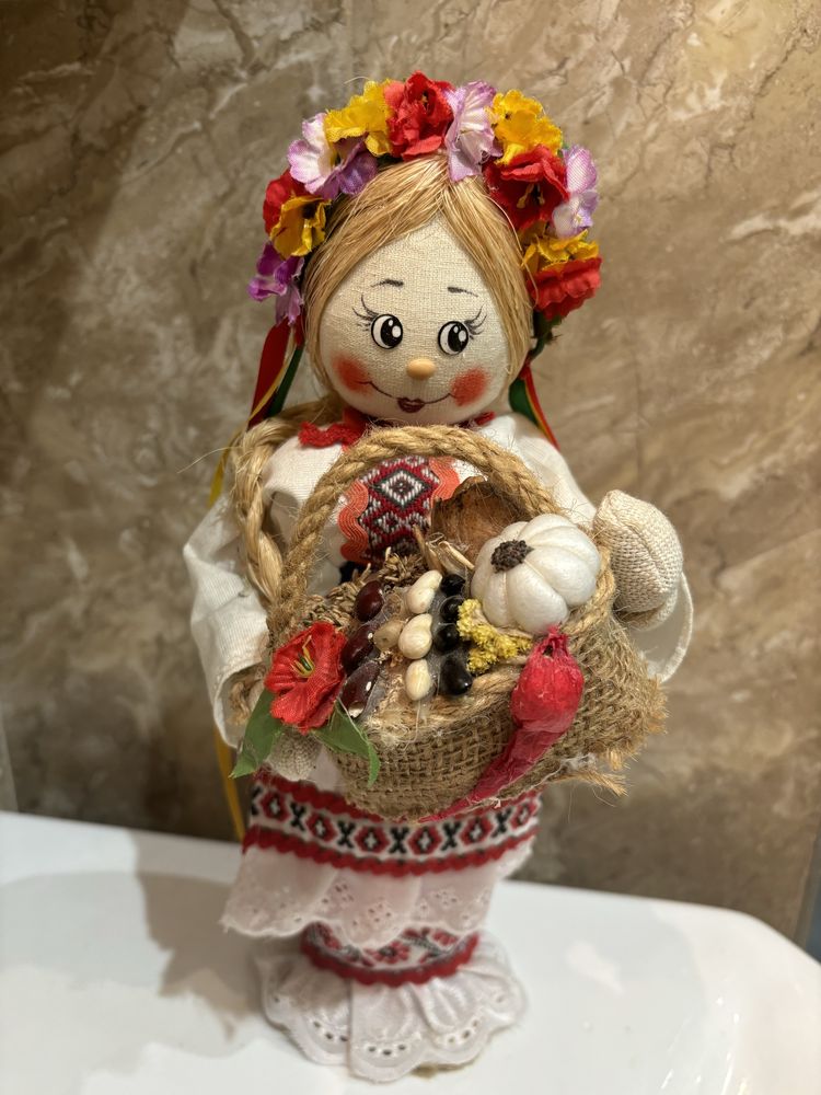 Кукла в украинском стиле, лялька сувенирная