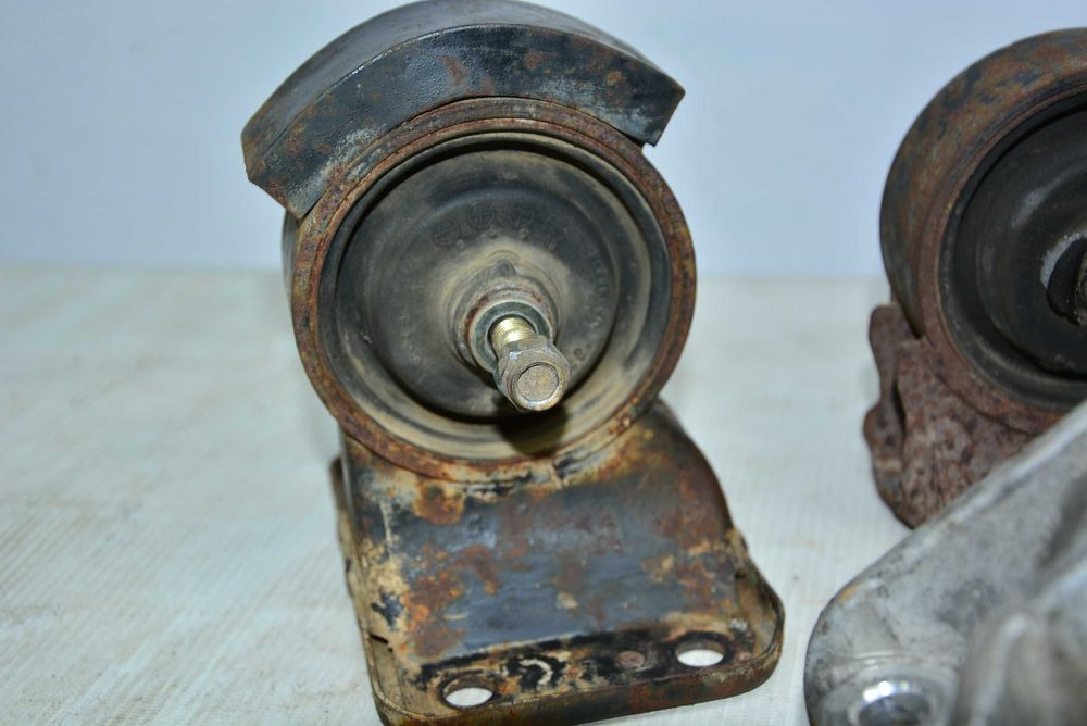 Mitsubishi 3000GT VR4 SL Stealth GTO poduszki silnika poduszka